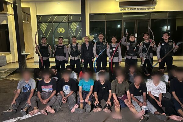 19 Remaja dan 7 Sajam Diamankan, Aksi Tawuran Berhasil Digagalkan Polres Jakbar