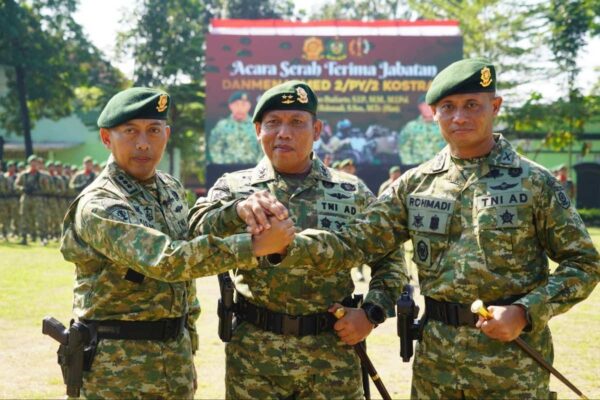 Pangdivif 2 Kostrad Pimpin Sertijab Danmenarmed 2 Kostrad