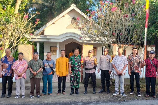 Bersinergi Bersama Tiga Pilar, Forkopimcam Garum Monitoring Kegiatan Ibadah Hari Raya Waisak 2025