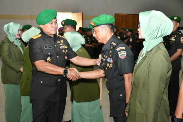 Pangdam I/BB Pimpin Sertijab Tiga Jabatan Strategis, Tegaskan Regenerasi Kepemimpinan