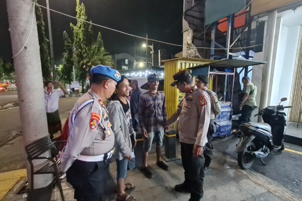 Polsek Kembangan Gelar KRYD dan Operasi Berantas Jaya 2025, Amankan 4 Pelaku Pungli di Wilayah Kembangan