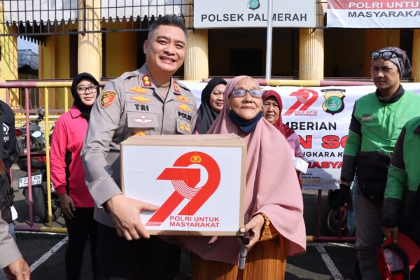 Ojol Dan Warga Dapat Layanan Kesehatan Gratis Dari Polres Jakbar, Ini Kata Wakapolres