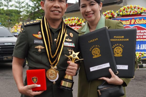 Kolonel Inf Bangun Siregar Raih Penghargaan UNGGUL Sespimti Dikreg 34 Kalemdiklat Polri 2025