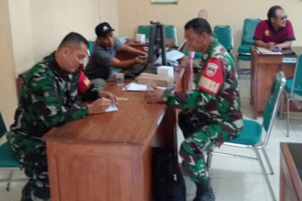 Babinsa Aktif Pendataan Tenaga Kesehatan, Pastikan Layanan Prima Untuk Warga
