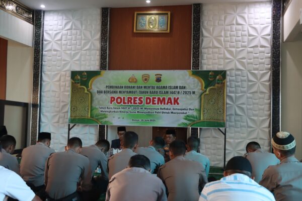 Polres Demak Sambut Tahun Baru 1447 Hijriyah dengan Pengajian Dan Do’a Bersama