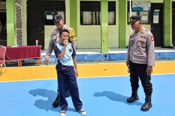 Polsek Tangerang Goes to School di SMP Syekh Yusuf, Ajak Pelajar Jauhi Tawuran Dan Bullying