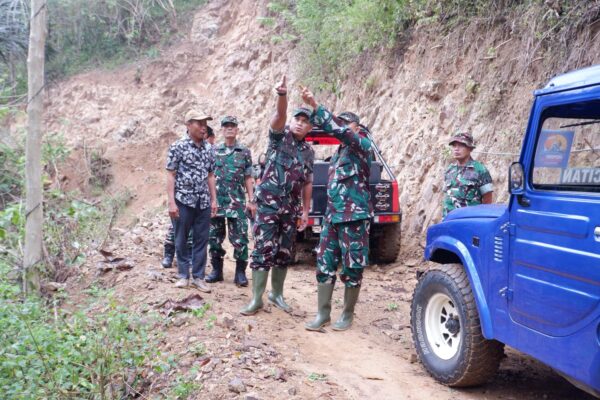 Dorong Perekonomian Warga, TNI Siap Buka Jalan Baru di Kota 1.001 Goa